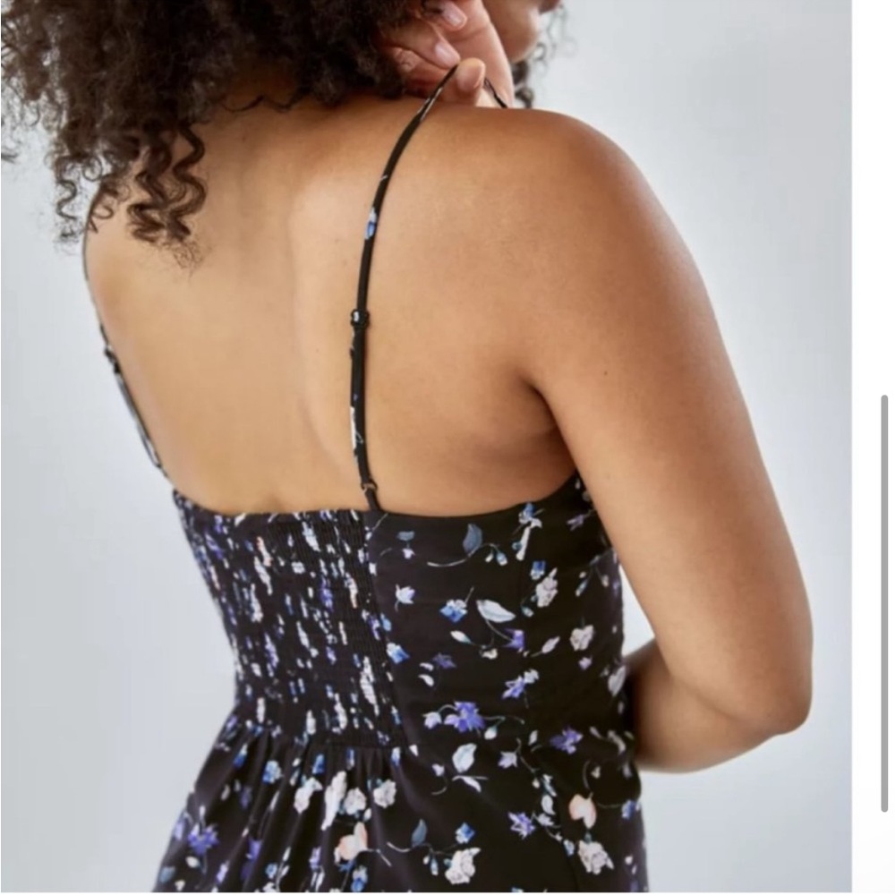 Aritzia Wilfred Naomi 100% Silk Midi Dress - Picture 5 of 10